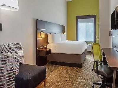 Holiday Inn Express Arrowood By Ihg Charlotte