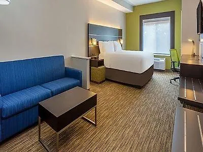 Holiday Inn Express Arrowood By Ihg Charlotte 2*,  USA