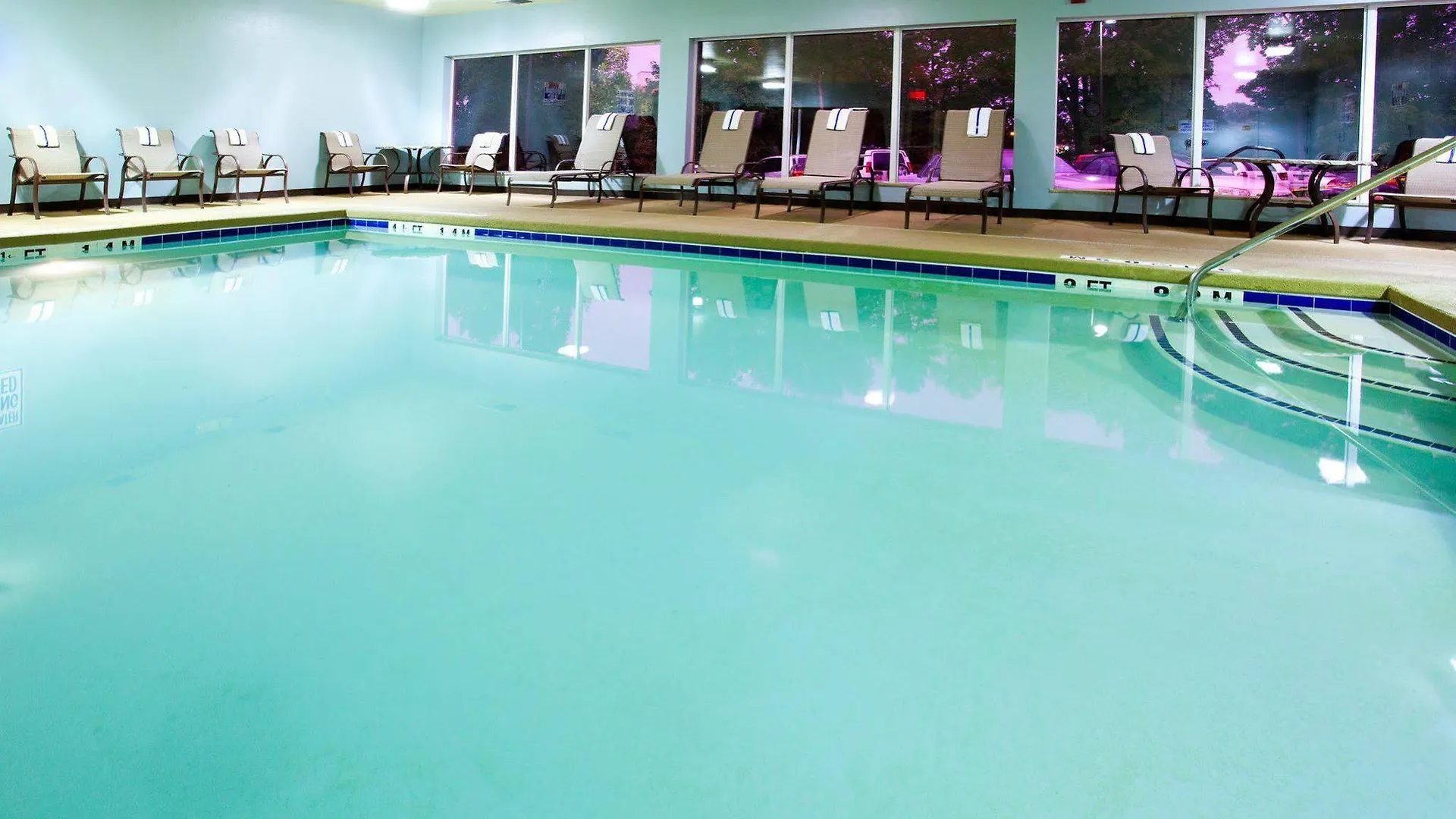 ** Hotell Holiday Inn Express Arrowood By Ihg Charlotte USA