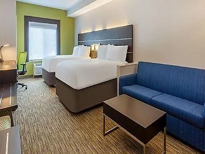 Hotel Holiday Inn Express Arrowood By Ihg Charlotte