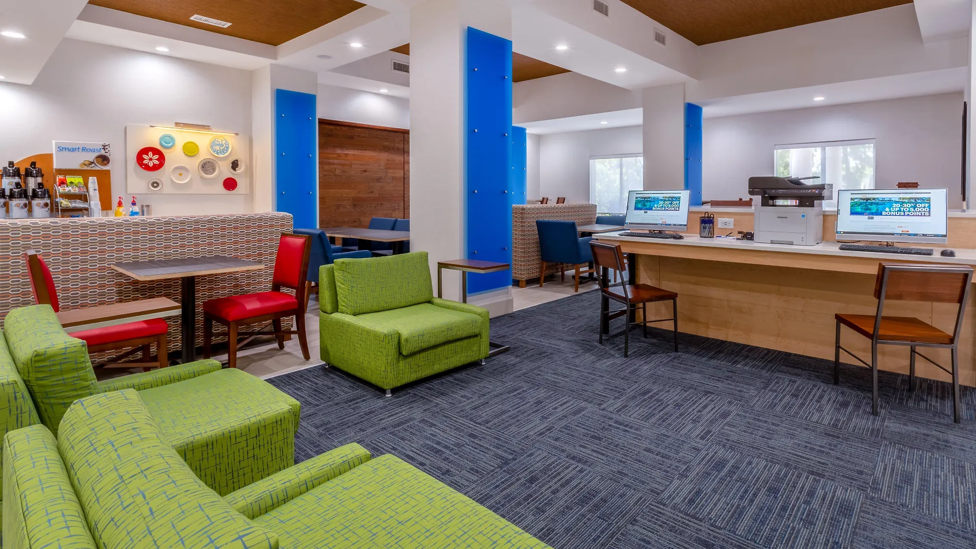 Holiday Inn Express Arrowood By Ihg Charlotte