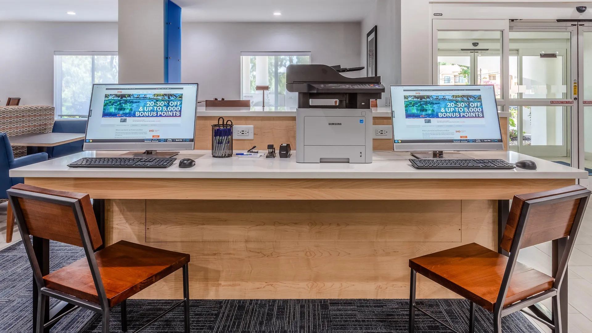 Hotel Holiday Inn Express Arrowood By Ihg Charlotte