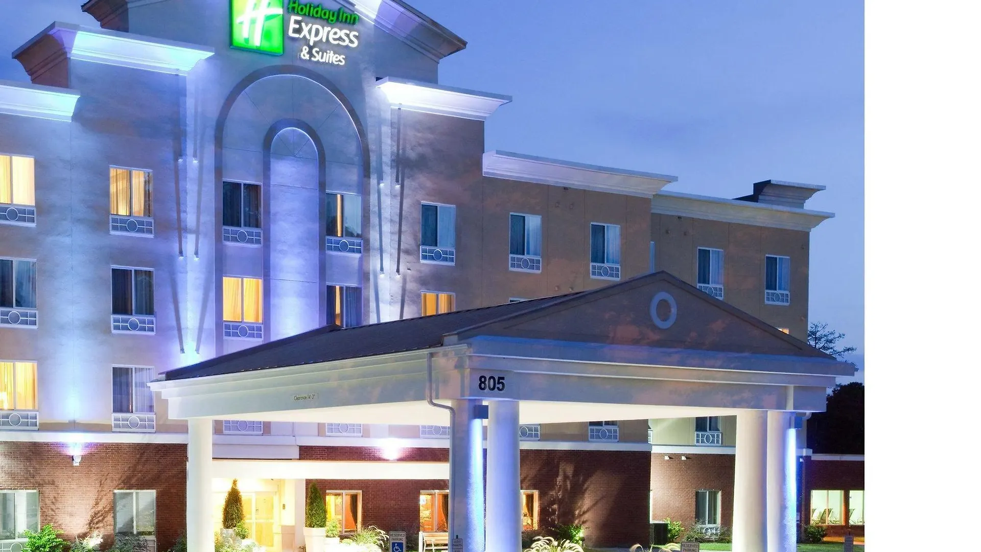 Holiday Inn Express Arrowood By Ihg Charlotte