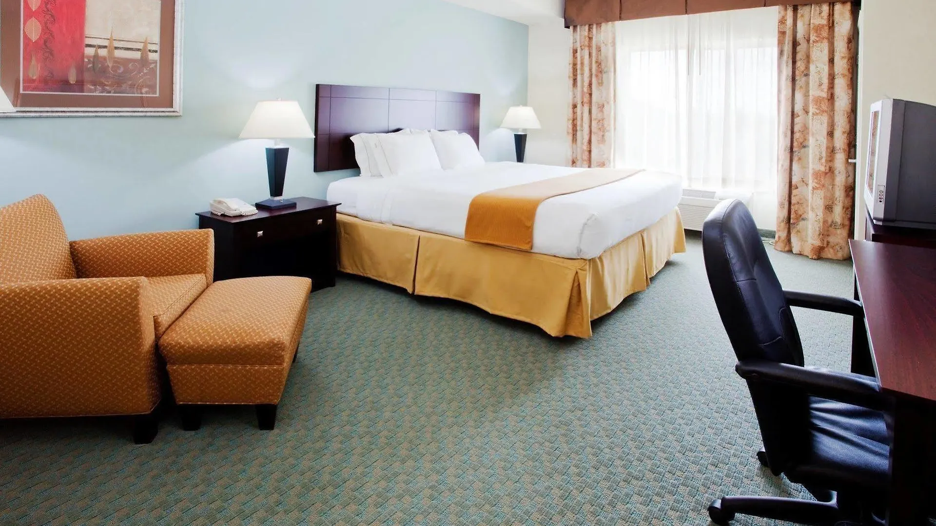 Hotel Holiday Inn Express Arrowood By Ihg Charlotte